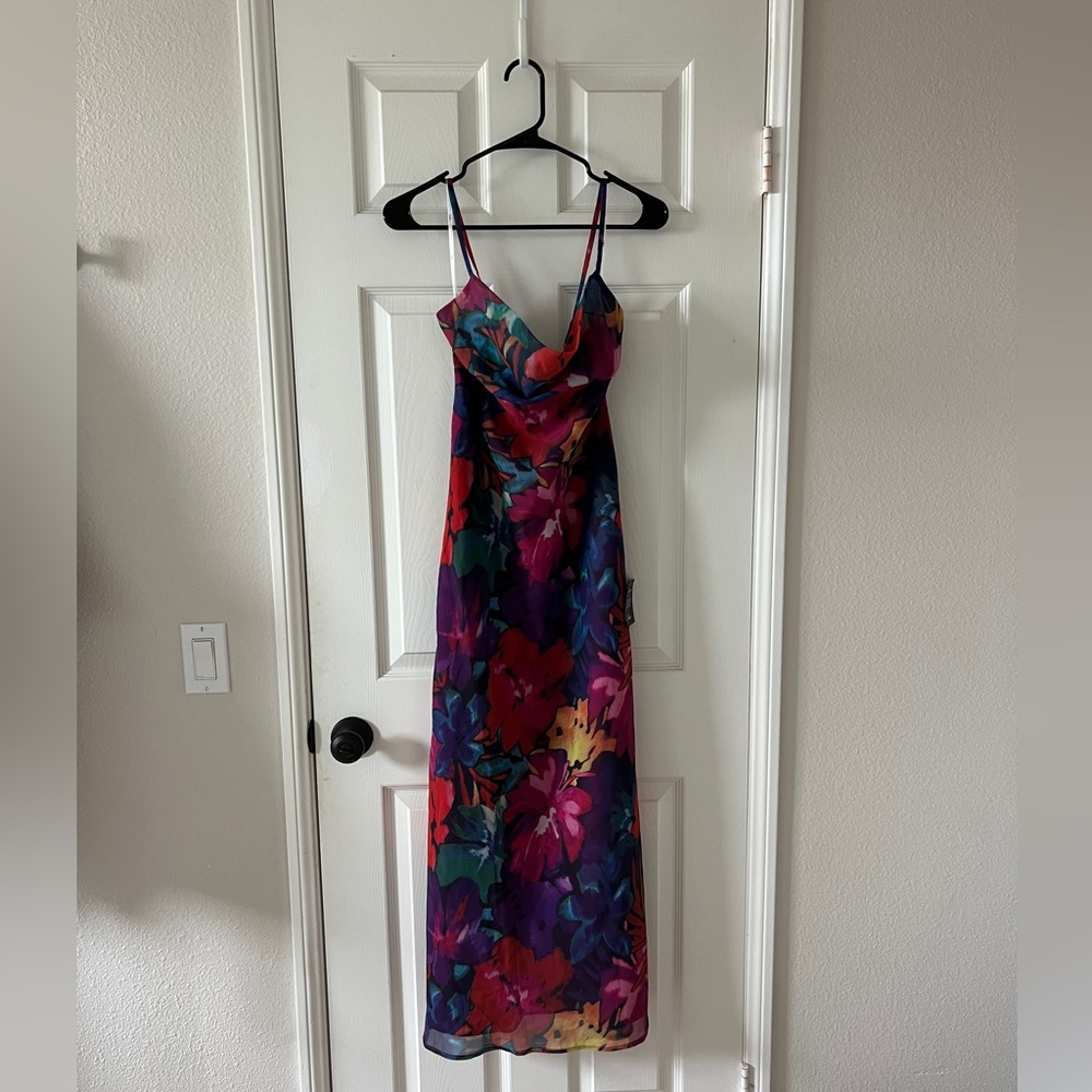 NEW! Lulus Floral Maxi Dress